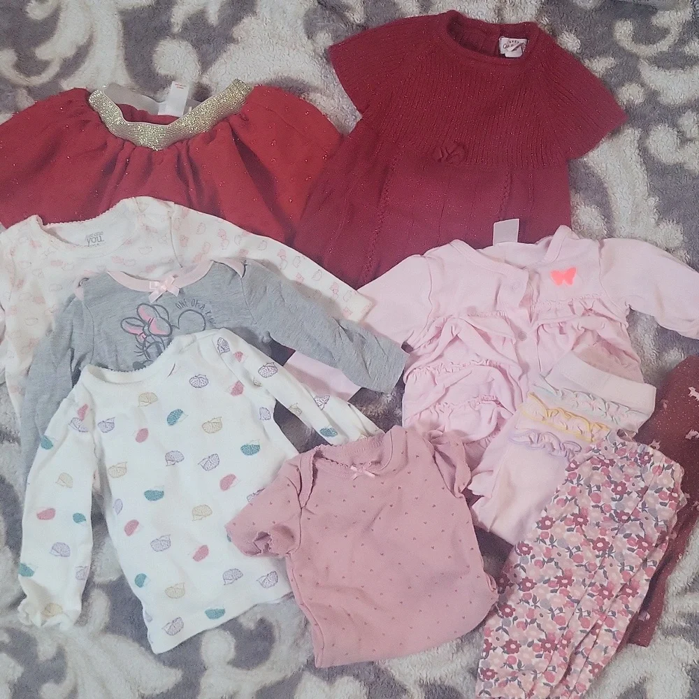 Baby Girl Lot.  Mostly 0-3/3m. Over 50 Items - Picture 8 of 9